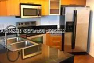 1750 N Bayshore Dr, Miami, FL 33132 - Photo 3