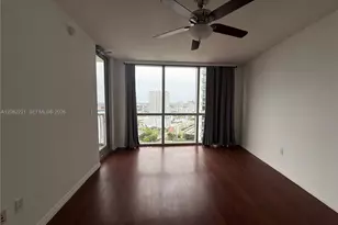 1750 N Bayshore Dr, Miami, FL 33132 - Photo 9