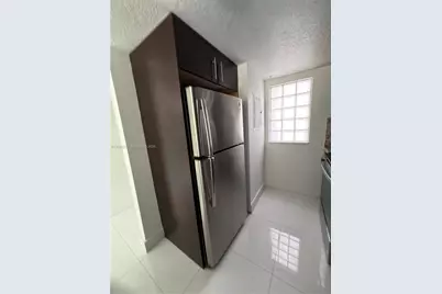 695 SW 11th St #204, Miami, FL 33129 - Photo 11