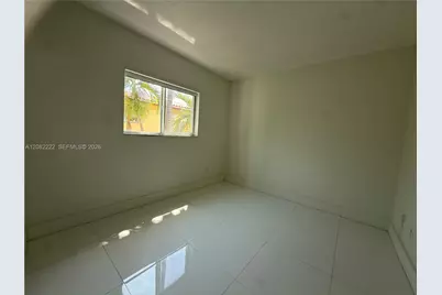 695 SW 11th St #204, Miami, FL 33129 - Photo 15