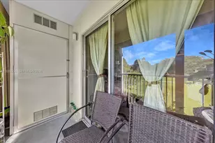 13250 SW 7th Ct, Pembroke Pines, FL 33027 - Photo 19