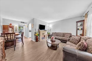 13250 SW 7th Ct, Pembroke Pines, FL 33027 - Photo 3