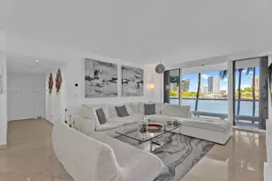 7000 Island Blvd, Aventura, FL 33160 - Photo 3