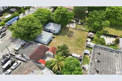 10215 SW 184th St, Cutler Bay, FL 33157 - Photo 17