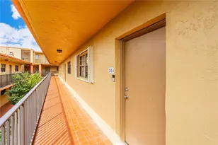 329 W 68th St, Hialeah, FL 33014 - Photo 7