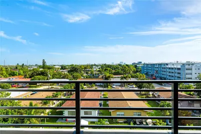215 SE 4th St #202, Hallandale Beach, FL 33009 - Photo 9