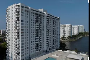 2750 NE 183rd St, Aventura, FL 33160 - Photo 1