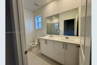 124 SE 10th Ct #124, Homestead, FL 33034 - Photo 21