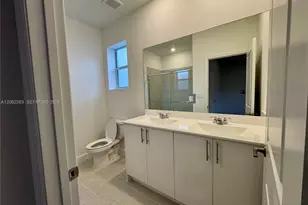 124 SE 10th Ct, Homestead, FL 33034 - Photo 21