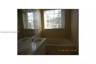 8057 SW 118th Ct, Miami, FL 33183 - Photo 11
