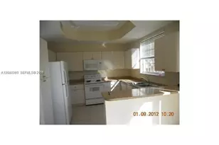 8057 SW 118th Ct, Miami, FL 33183 - Photo 9