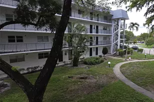 3360 Spanish Moss Terrace, Lauderhill, FL 33319 - Photo 37