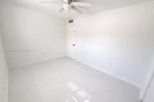 629 SW 10th St, Miami, FL 33130 - Photo 5
