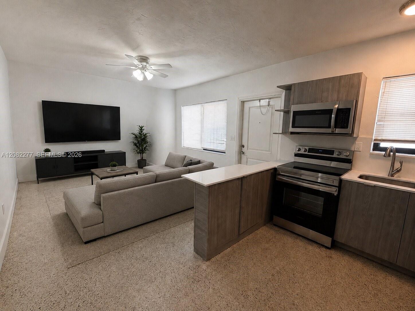 600 SW 10th St #5 - 600 SW 10th St #5, Miami, FL 33130 Luxury Property | Jose Angel Pina