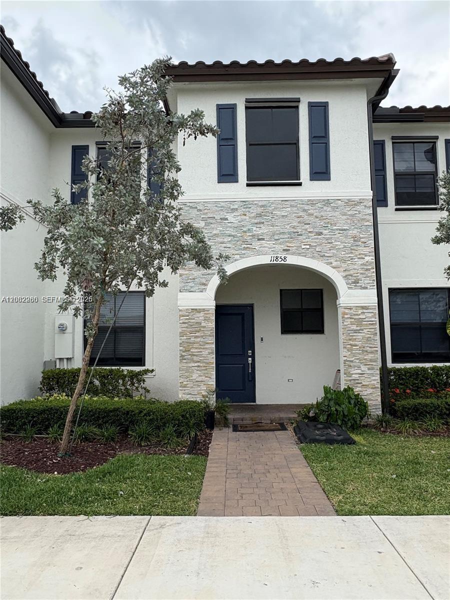 11858 SW 246th Ln - 11858 SW 246th Ln, Homestead, FL 33032 Luxury Property | Jose Angel Pina