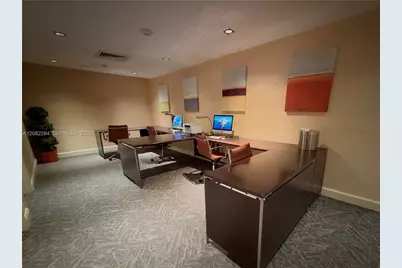 950 Brickell Bay Dr #5202, Miami, FL 33131 - Photo 47
