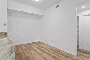 7280 NW 114th Ave, Doral, FL 33178 - Photo 17