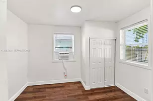 10219 SW 184th St, Cutler Bay, FL 33157 - Photo 9