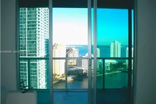 500 Brickell Ave, Miami, FL 33131 - Photo 3