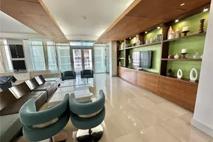 500 Brickell Ave, Miami, FL 33131 - Photo 13