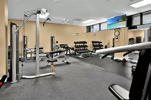 520 Brickell Key Dr, Miami, FL 33131 - Photo 35
