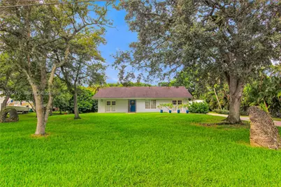 17110 SW 64th Ct, Southwest Ranches, FL 33331 - Photo 19
