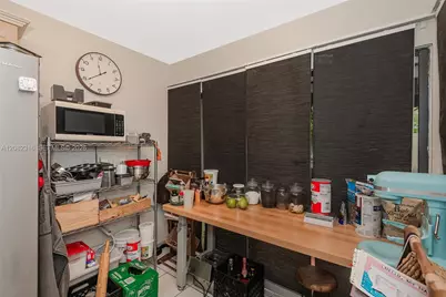 9876 Costa Del Sol Blvd #B-93, Doral, FL 33178 - Photo 11