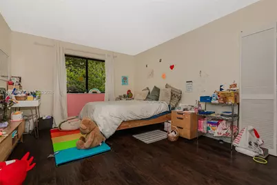 9876 Costa Del Sol Blvd #B-93, Doral, FL 33178 - Photo 19