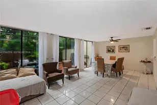 9876 Costa Del Sol Blvd, Doral, FL 33178 - Photo 5