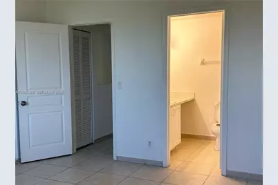 16705 Hemingway Dr #16705, Weston, FL 33326 - Photo 9