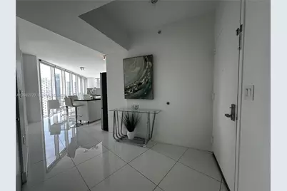 92 SW 3rd St #3501, Miami, FL 33130 - Photo 15