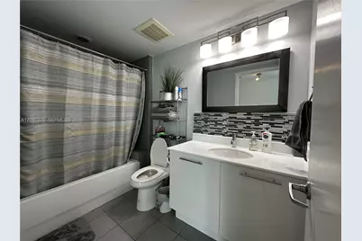 92 SW 3rd St #3501, Miami, FL 33130 - Photo 17