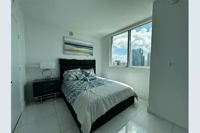 92 SW 3rd St #3501, Miami, FL 33130 - Photo 11