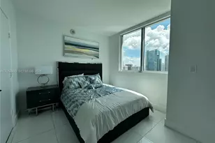 92 SW 3rd St, Miami, FL 33130 - Photo 11