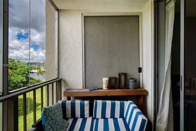 601 Three Islands Blvd #304, Hallandale Beach, FL 33009 - Photo 27