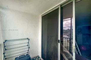 601 Three Islands Boulevard, Hallandale Beach, FL 33009 - Photo 29
