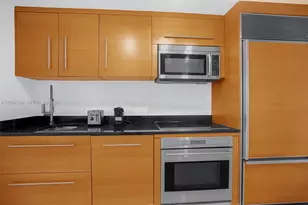 475 Brickell Ave, Miami, FL 33131 - Photo 7