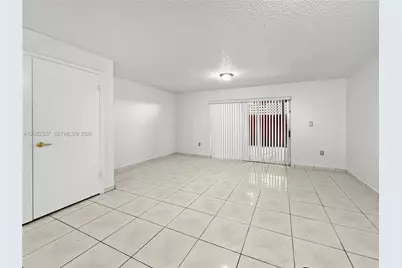 8055 NW 8th St #3, Miami, FL 33126 - Photo 5