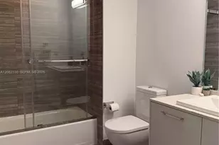 1010 Brickell Ave, Miami, FL 33131 - Photo 13