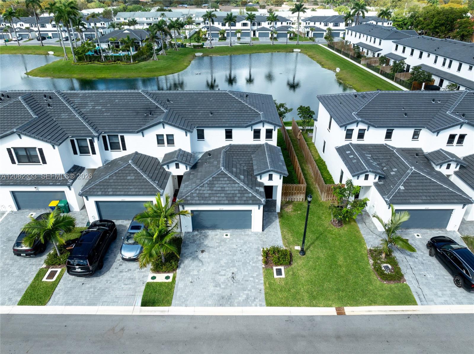 4989 Peacock Way #5838 - 4989 Peacock Way #5838, Dania Beach, FL 33312 Luxury Property | Jose Angel Pina
