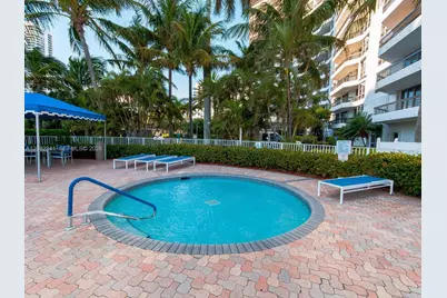19101 NE 36th Ct #1704, Aventura, FL 33180 - Photo 35