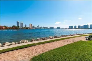 19101 NE 36th Ct, Aventura, FL 33180 - Photo 39