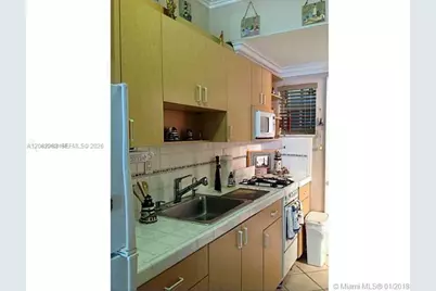 6494 Collins Ave #24, Miami Beach, FL 33141 - Photo 9