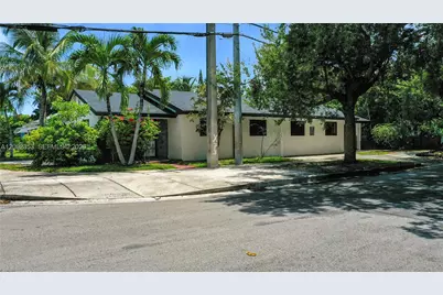 3471 Plaza St, Miami, FL 33133 - Photo 5