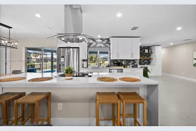 117 SE 40 Th Ter, Cape Coral, FL 33904 - Photo 17