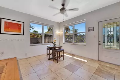 45 SE 14th St #1, Dania Beach, FL 33004 - Photo 17