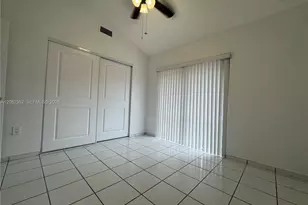 1907 SW 107th Ave, Miami, FL 33165 - Photo 9