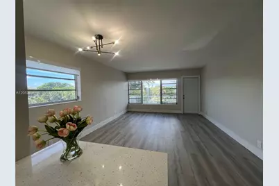 16801 NE 14th Ave #311, Miami, FL 33162 - Photo 3