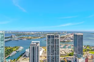 11 NE 6th St, Miami, FL 33132 - Photo 1