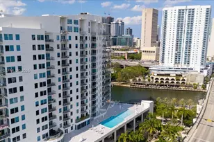 10 SW South River Dr, Miami, FL 33130 - Photo 17